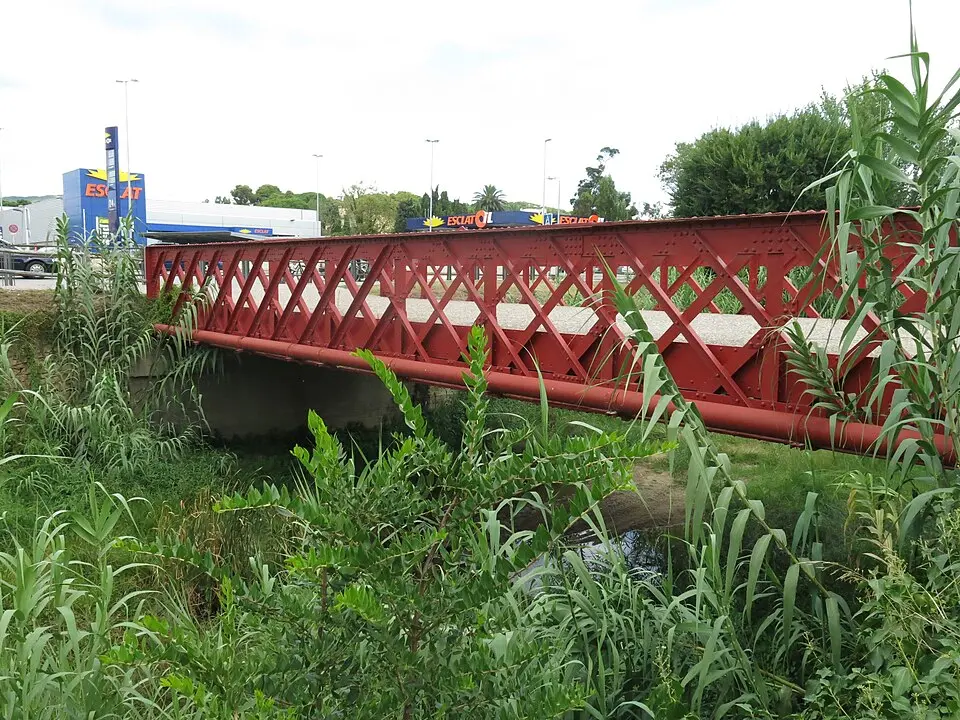 Pont de ferro de la riera d'Aubí