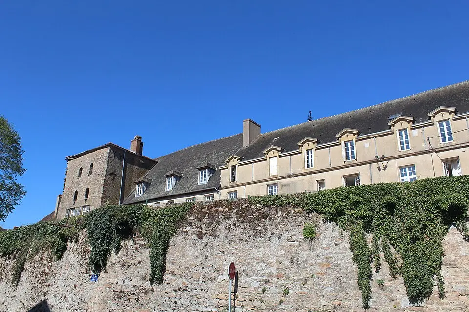 Bild: Chabe01 · CC BY-SA 4.0 abbaye Saint-Andoche d'Autun