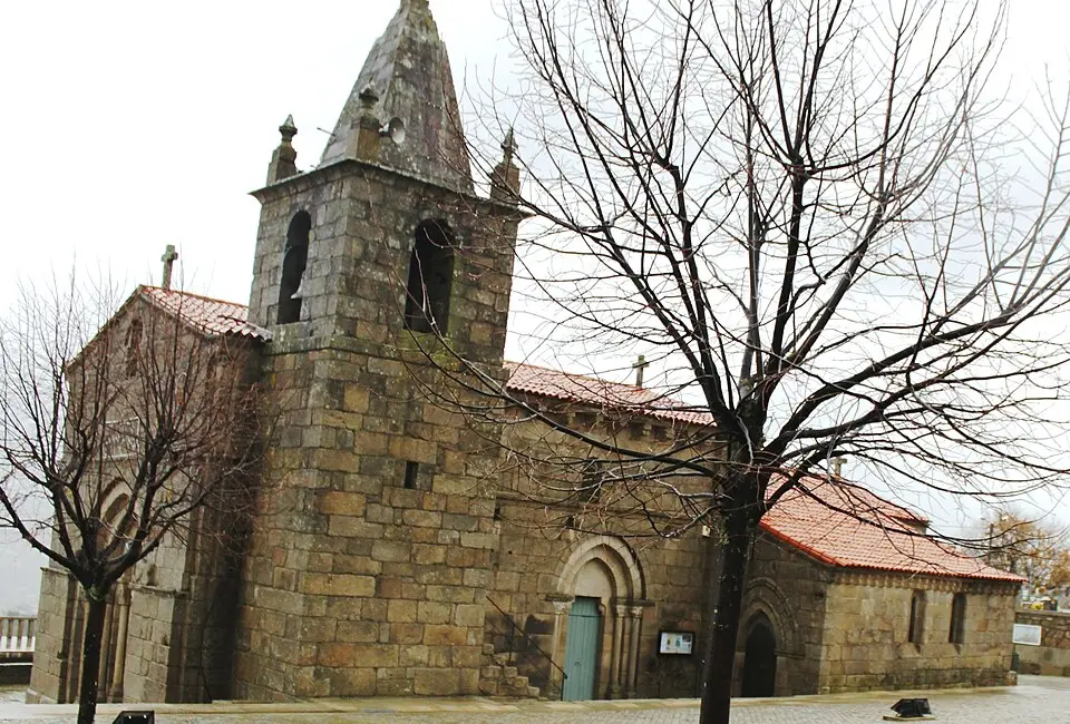 Igreja românica de Santa Maria Maior, de Tarouquela