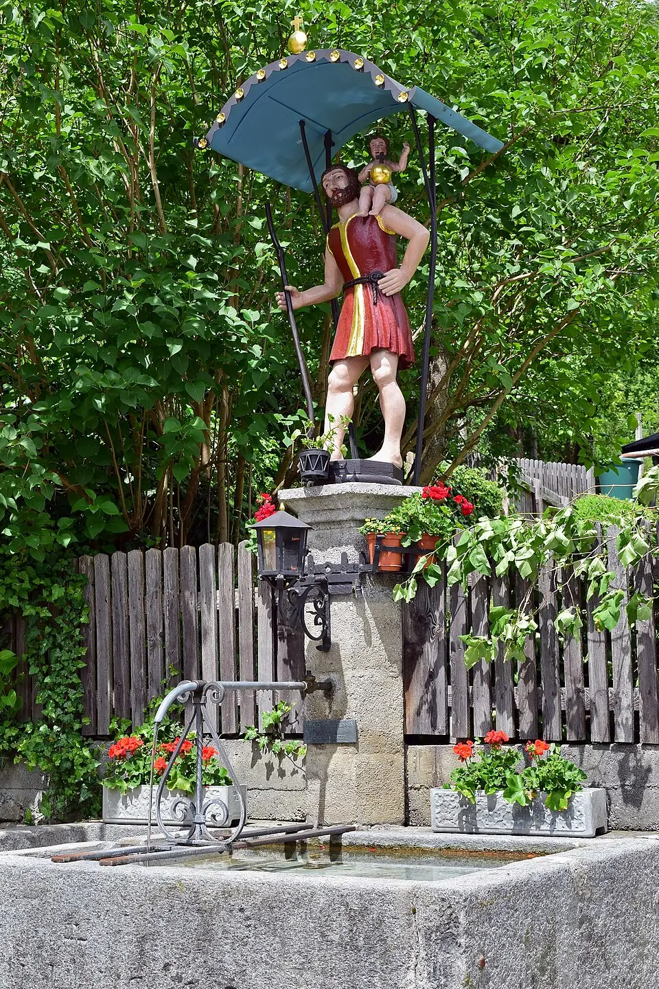 Christophorusbrunnen