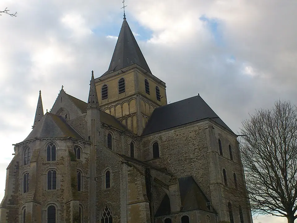 Slika: Pixeo48 · CC BY-SA 3.0 abbaye de Cerisy-la-Forêt