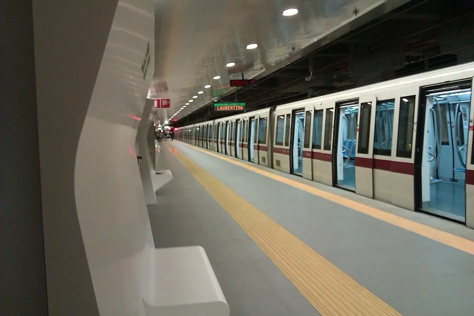 metropolitana di Roma