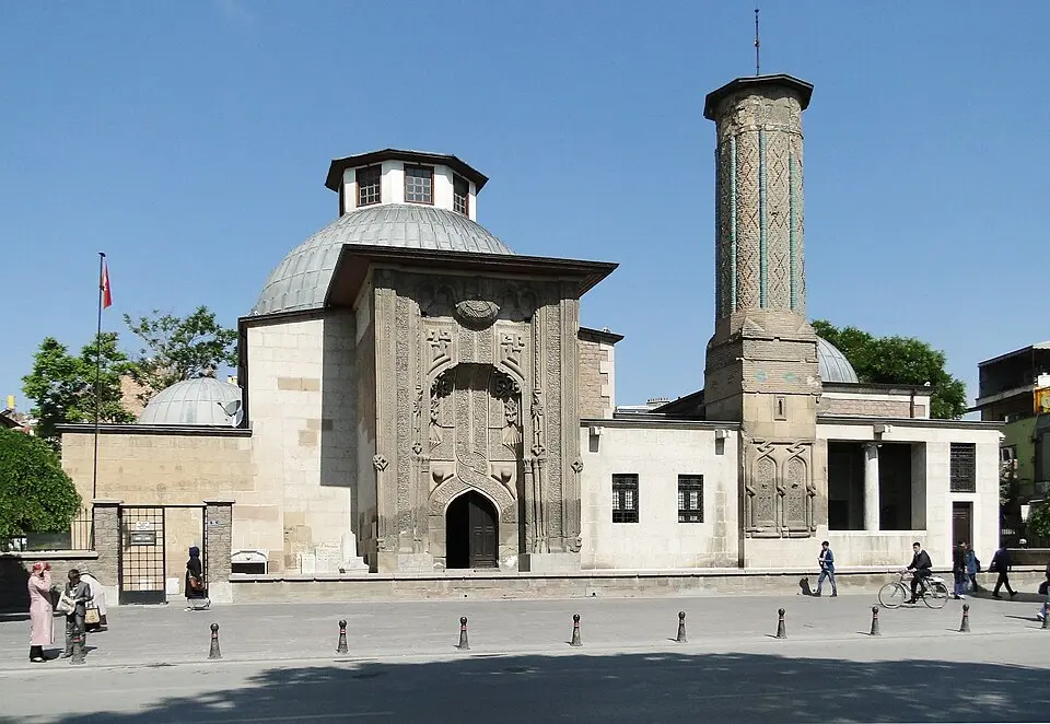 médersa Ince Minareli