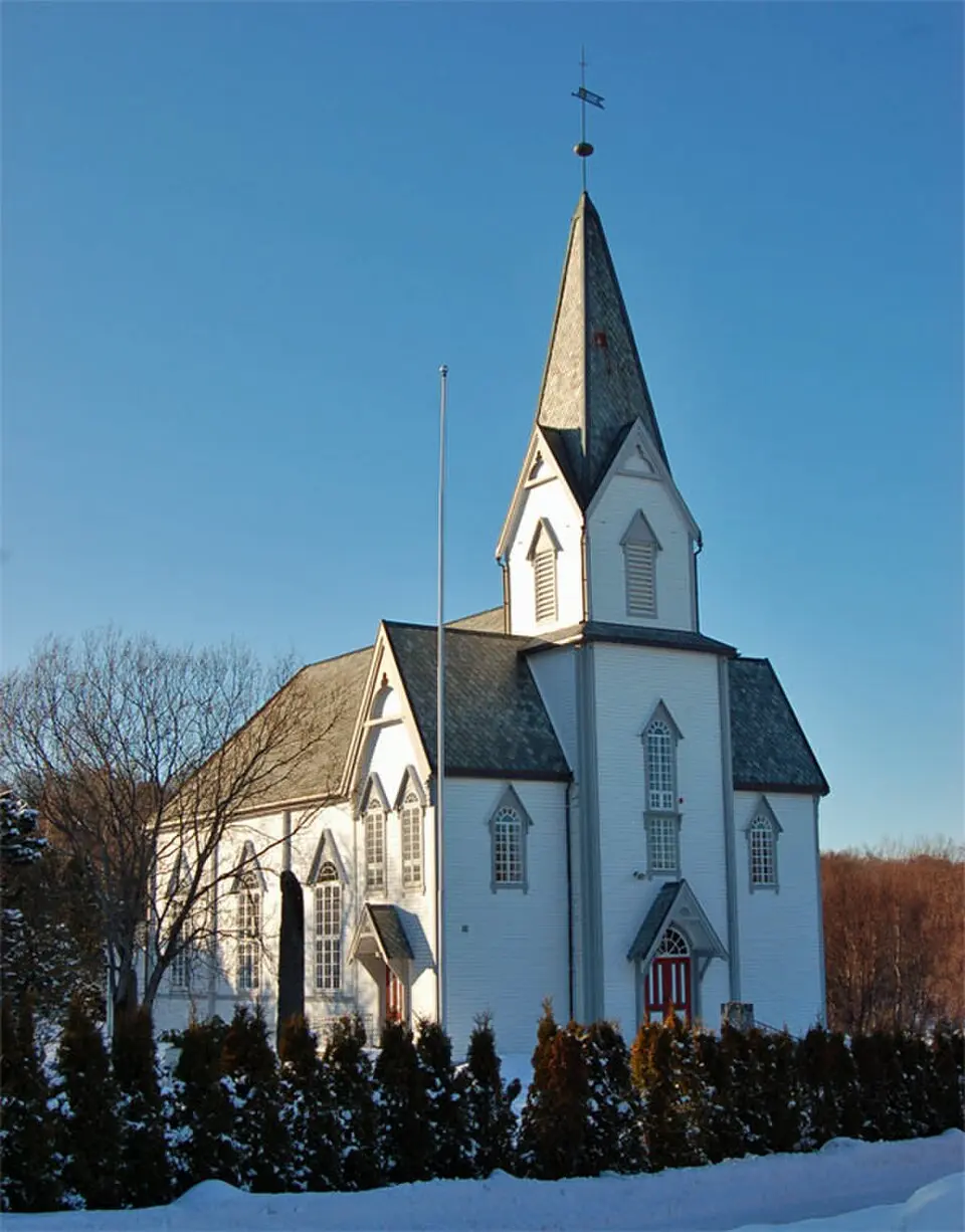 Indre Herøy kirke