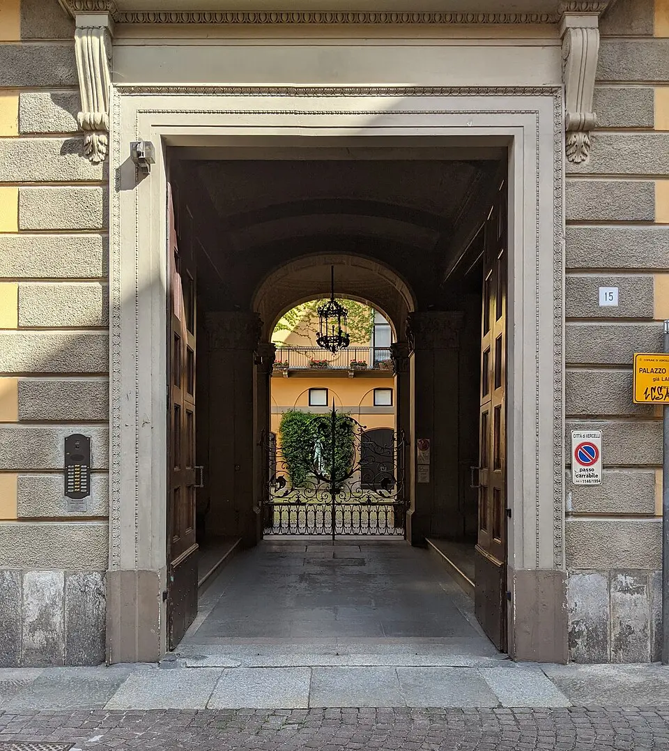 Palazzo Borgogna