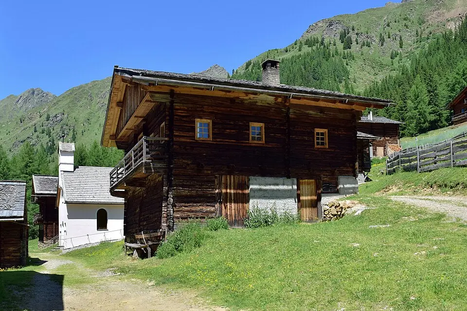 Slika: Haeferl · CC BY-SA 4.0 Almhütte