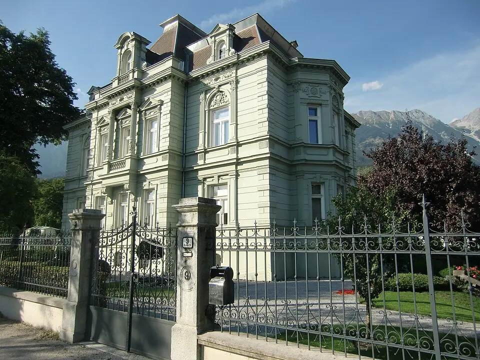 Fischer-Villa