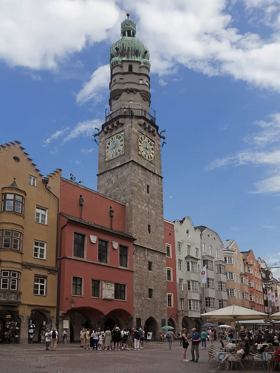 Městská věž