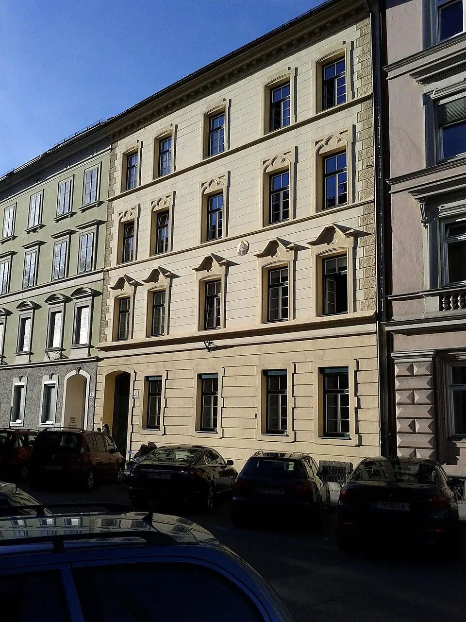Bild: Leitzsche · CC BY-SA 3.0 Miethaus