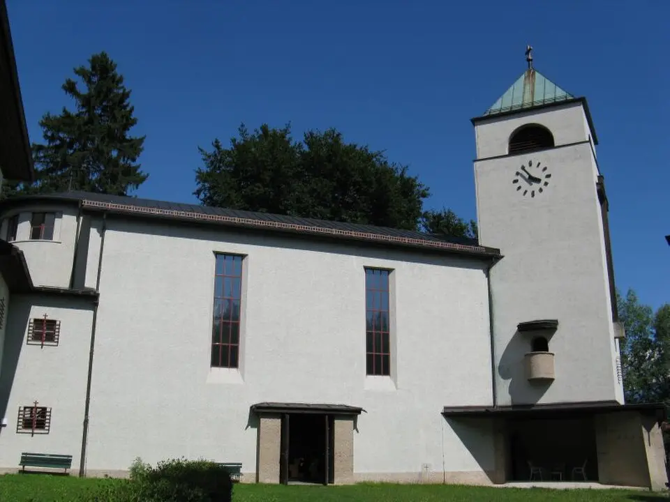 Slika: Hafelekar · CC BY 3.0 Theresienkirche