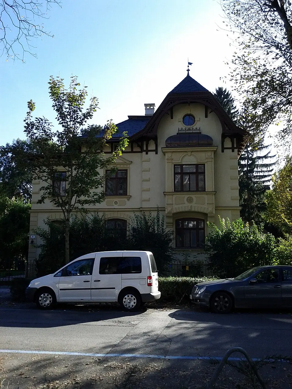 Bild: Leitzsche · CC BY-SA 3.0 Villa