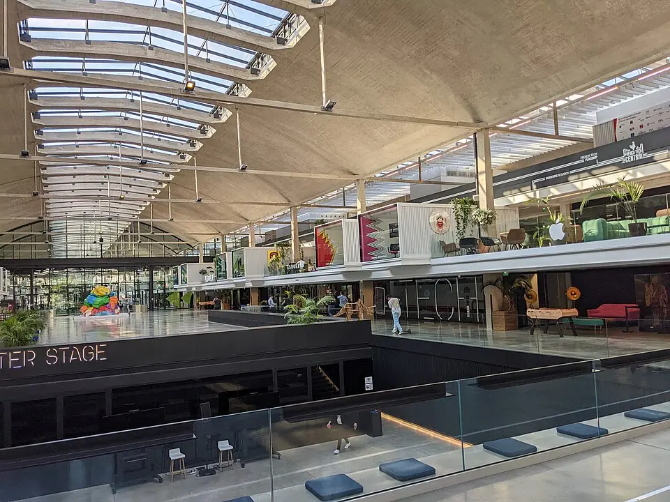 Station F