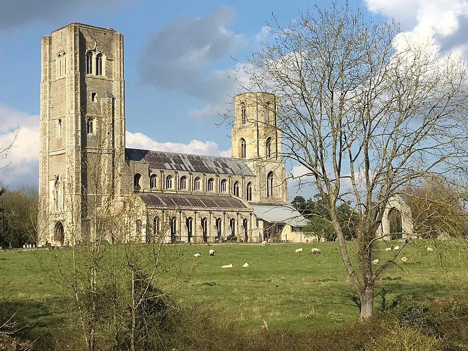 Obrázok: Abbeygarth · CC BY-SA 4.0 Wymondham Abbey