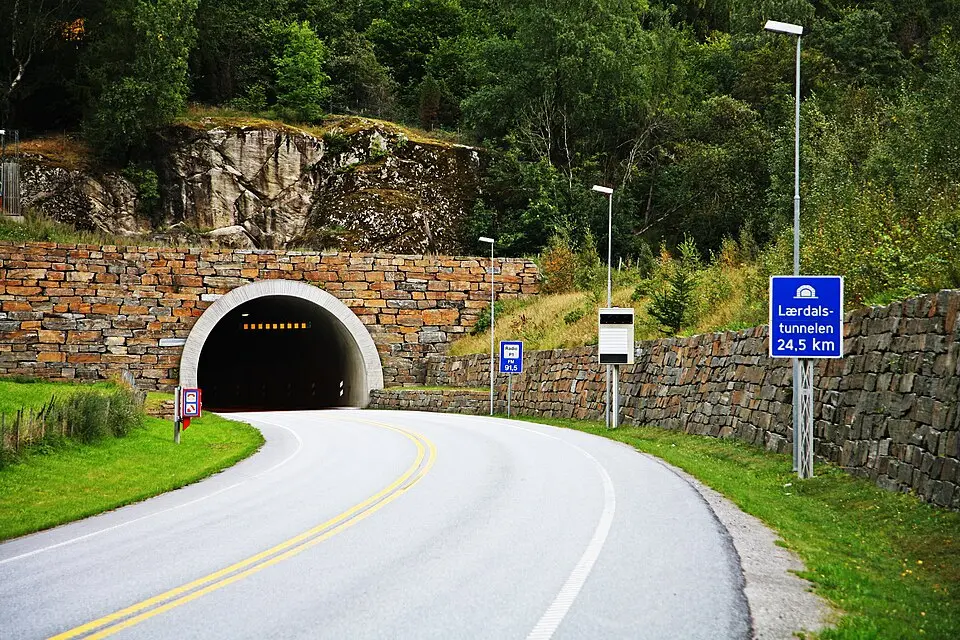 tunnel de Lærdal