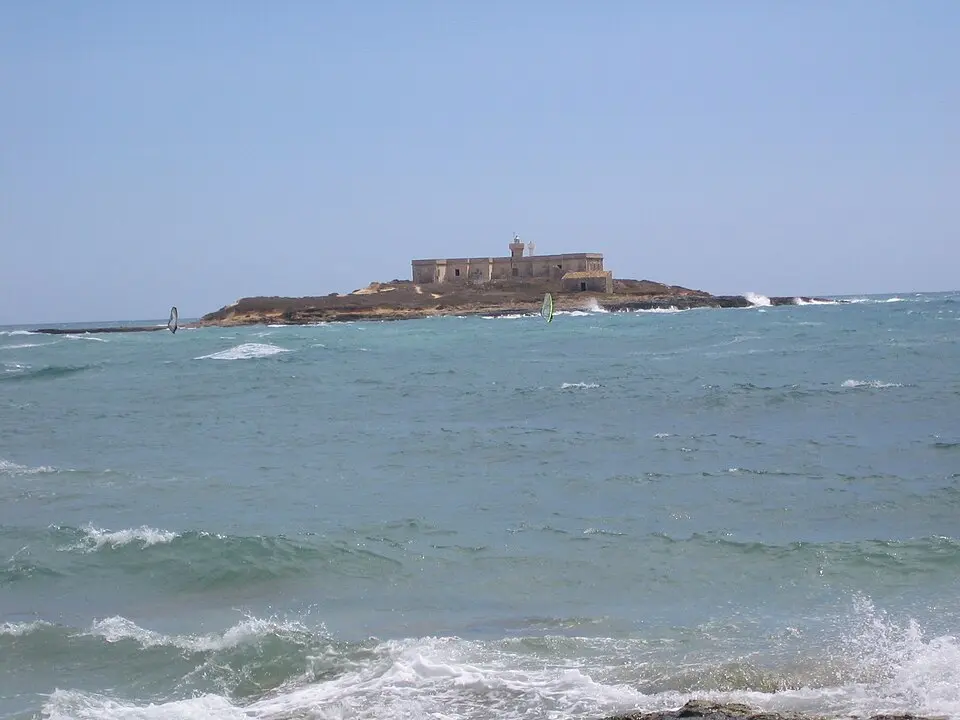 phare de l'île des Courants