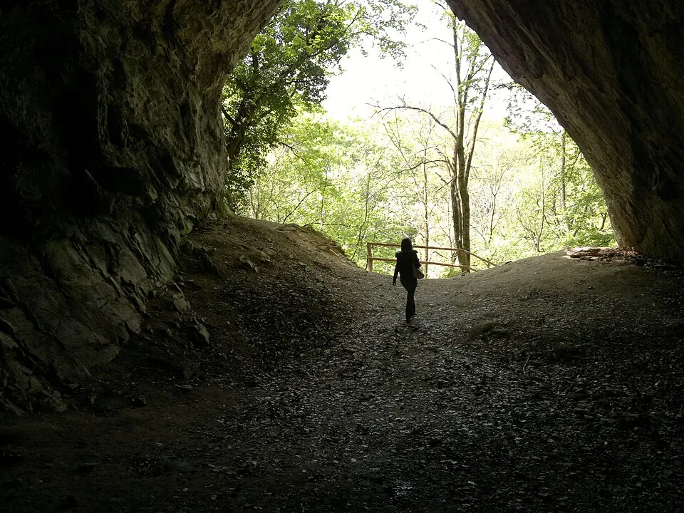 Istállós-kői Cave