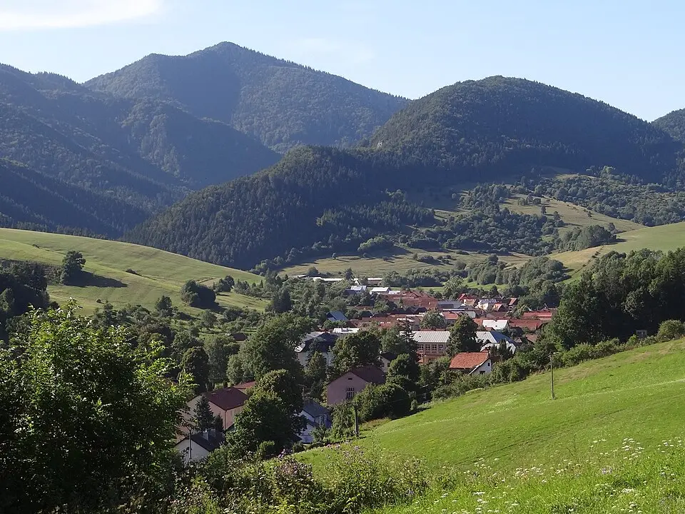 Isztebne