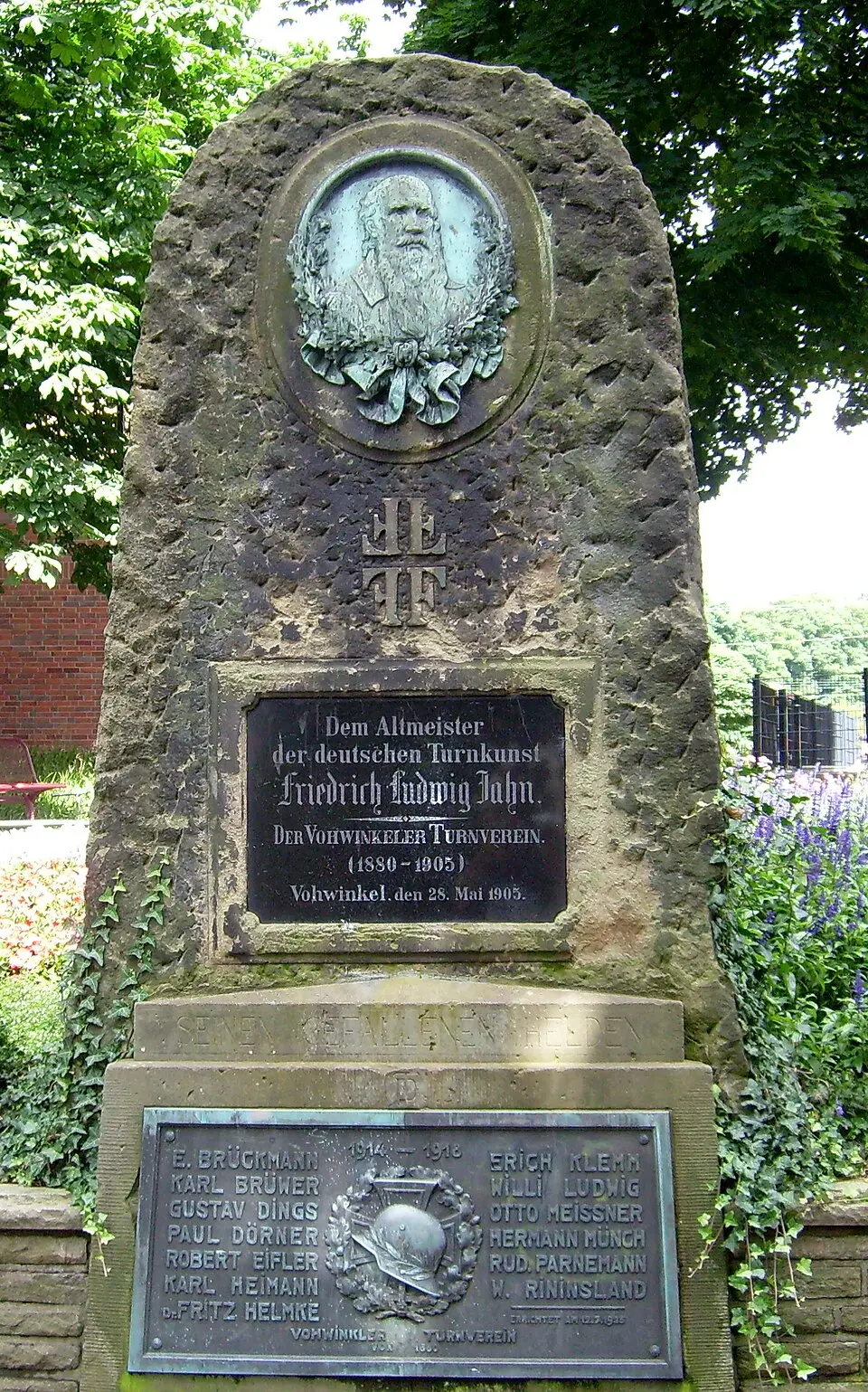 Jahn-Denkmal