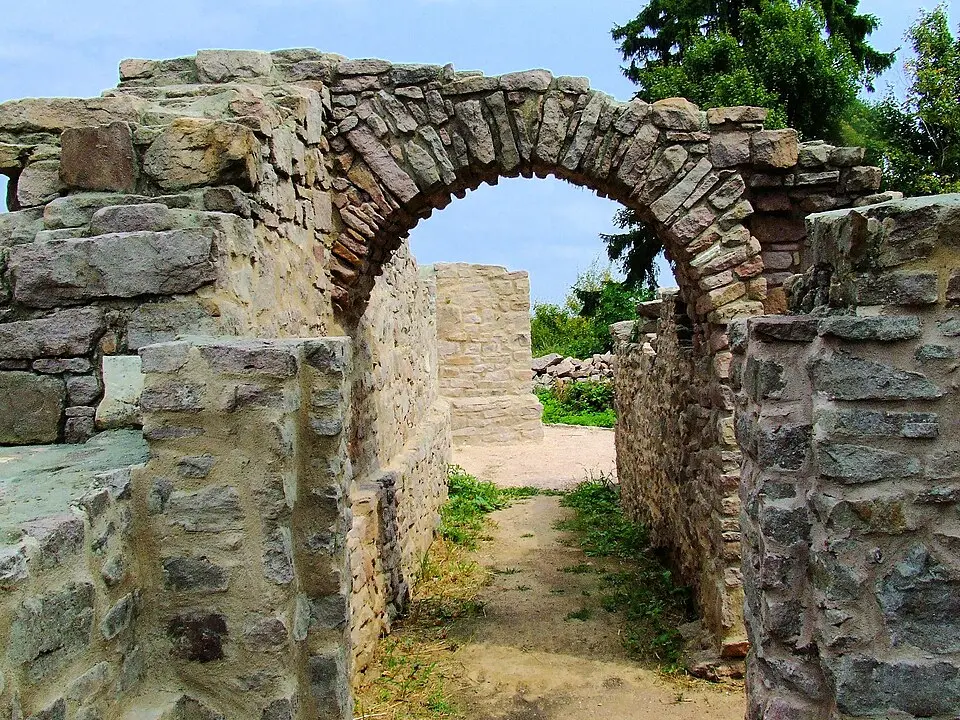 Pálos kolostor (Jakab-hegy)