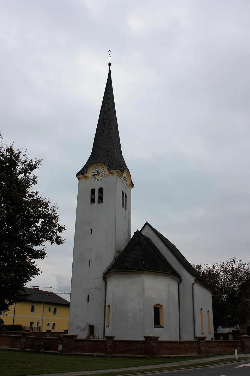 Kép: Mefusbren69 · Public domain Kath. Filialkirche hll. Johannes und Paulus