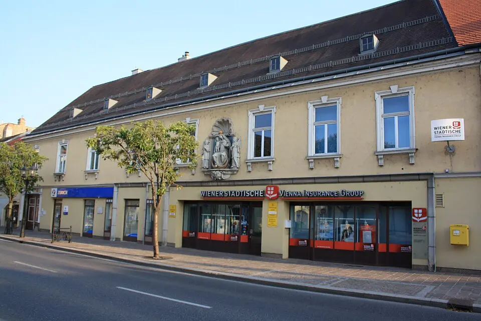 Jakowatz-Haus, Madonna