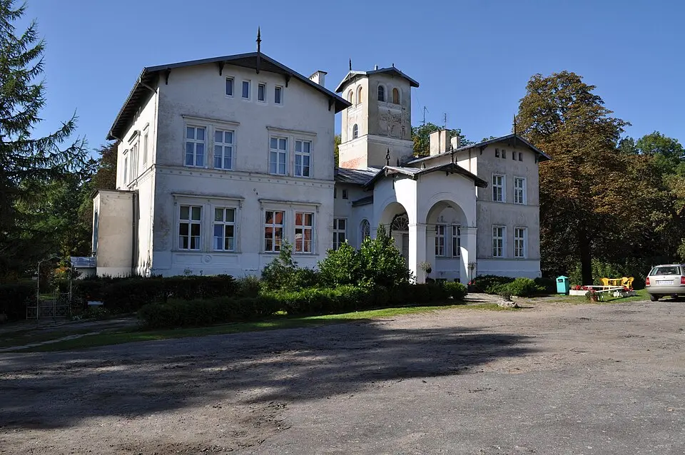 Pałac w Janowie