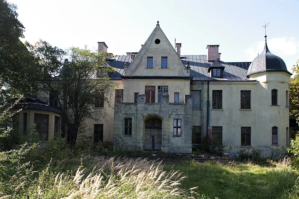 Pałac w Jarnatowie