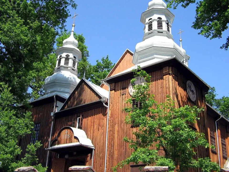 Obrázok: Mirosław Drozd, Original uploader was Drozdzik at pl.wikipedia · CC BY-SA 3.0 Kościół Niepokalanego Poczęcia Najświętszej Maryi Panny w Jasienicy Rosielnej