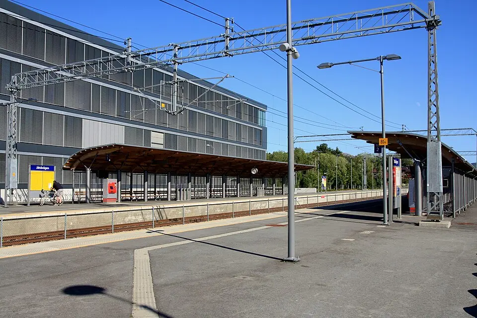 Jåttåvågen railway halt