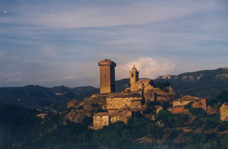 Obrázok: Sobrarbe2 · CC BY-SA 3.0 Castillo de Abizanda