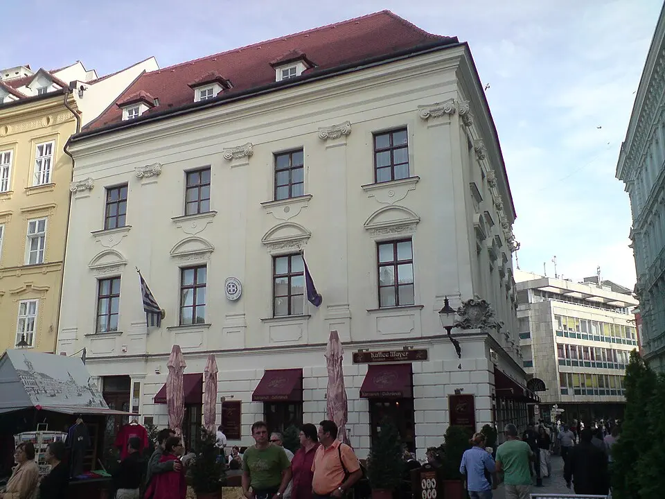 Jesenákov palác (Hlavné námestie)
