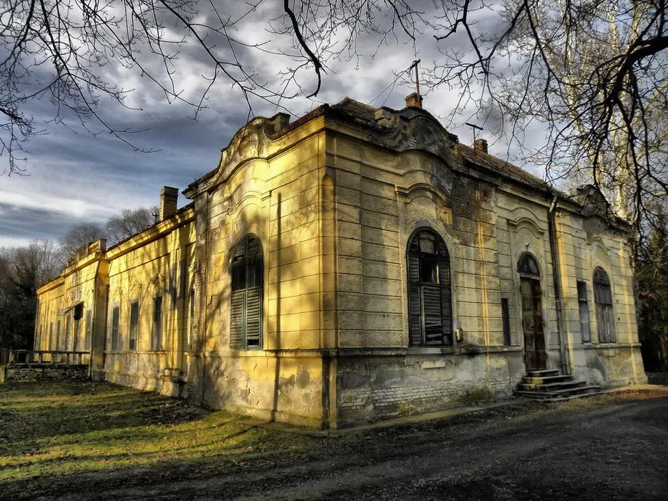 Obrázok: ZoltanMolnar · CC BY-SA 2.5 HU Tengelic