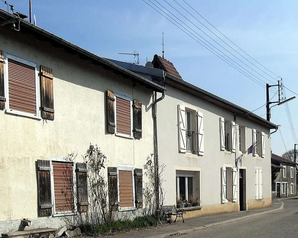 Obrázek: Rauenstein · CC BY-SA 3.0 Jevoncourt