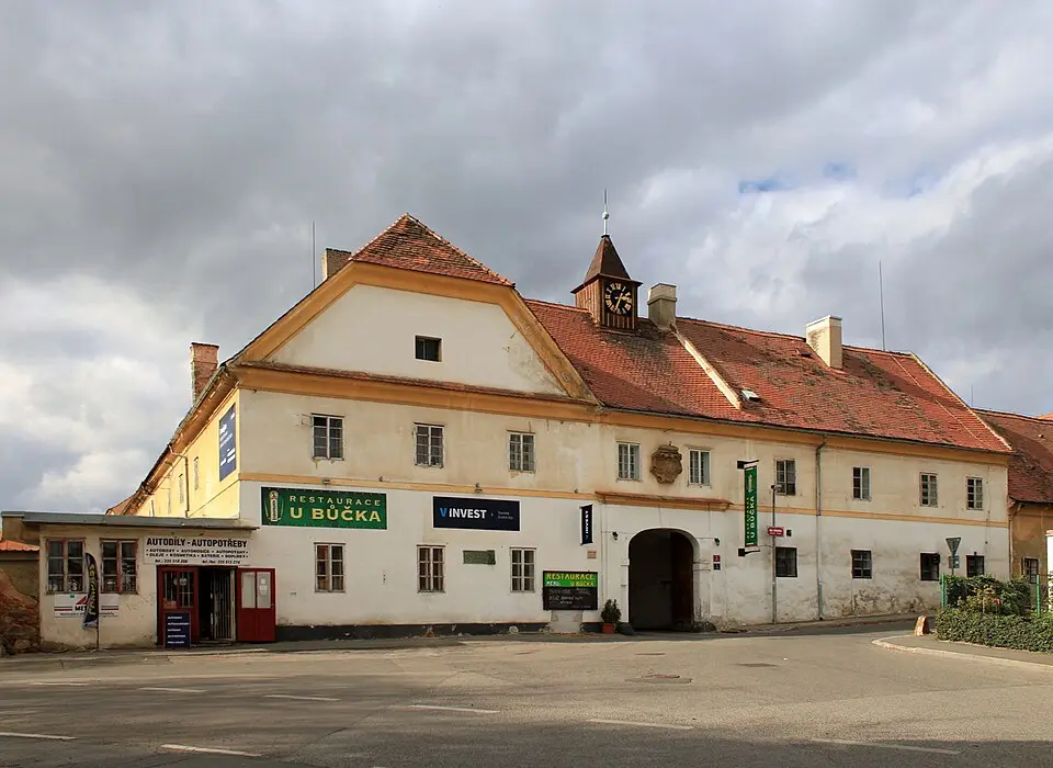 Jinonice Castle
