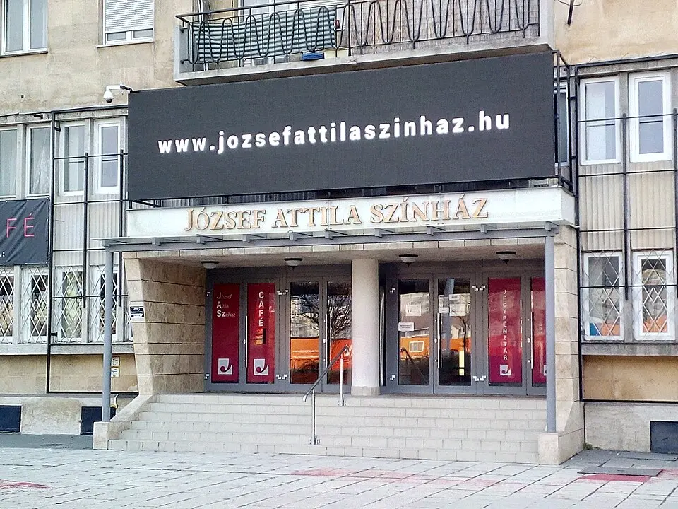 théâtre Attila József