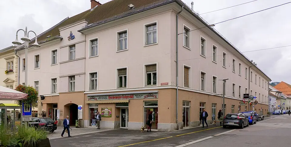 Obrázok: Thomas Ledl · CC BY-SA 3.0 AT Wohn- und Geschäftshaus, Mittonihaus