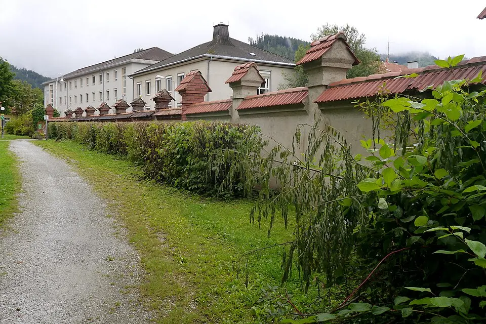 Umfriedung des Sparkassenparks