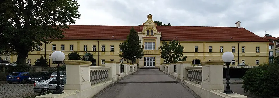 Ehem. Krankenhaus/Römertor, heute Jugendwohnheim