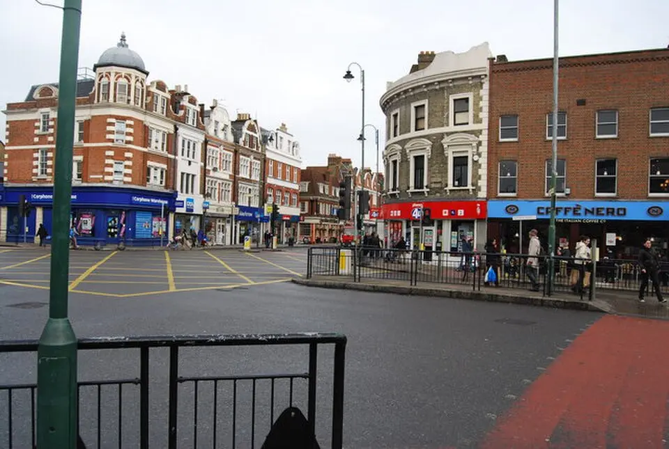 Image: Nigel Chadwick · CC BY-SA 2.0 Tooting