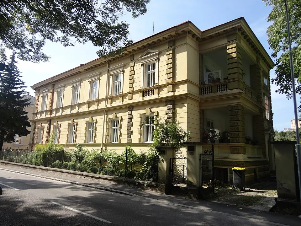 Villa
