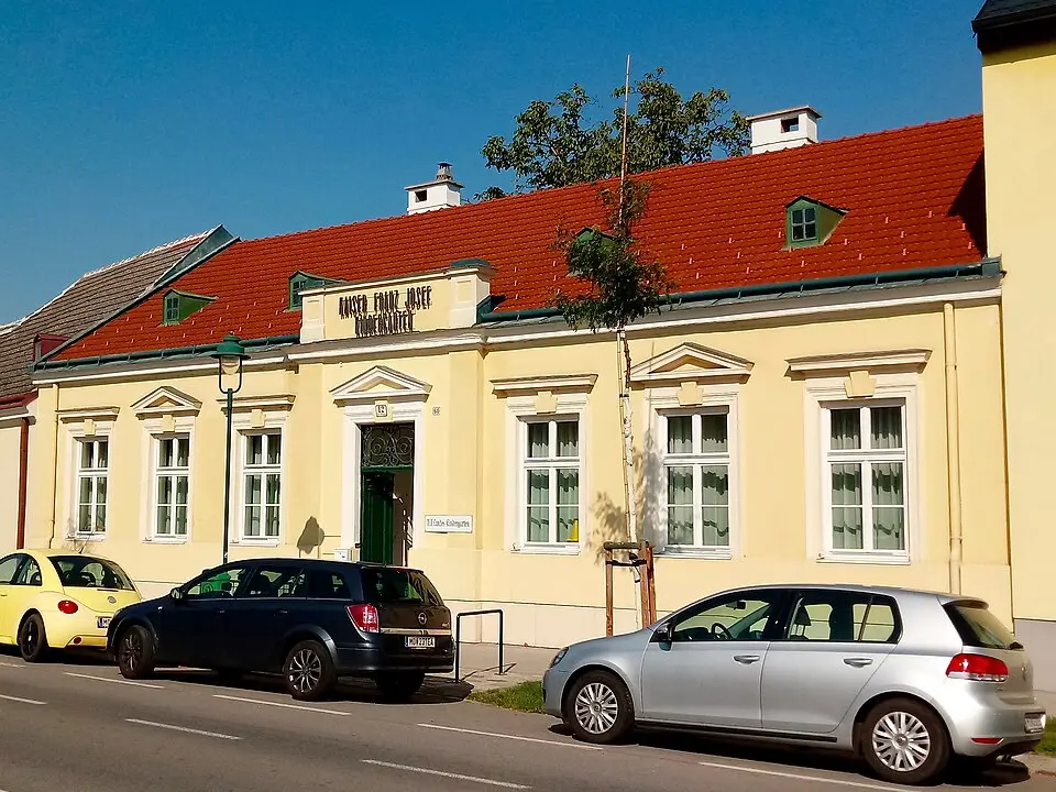 Obrázok: Funke · CC BY-SA 4.0 Heim der Pfadfinder Laxenburg