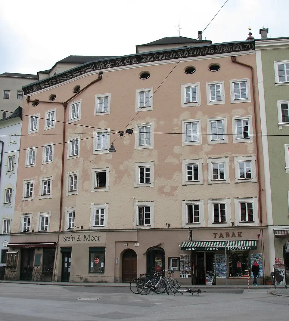 Bürgerhaus, Elefantenhaus