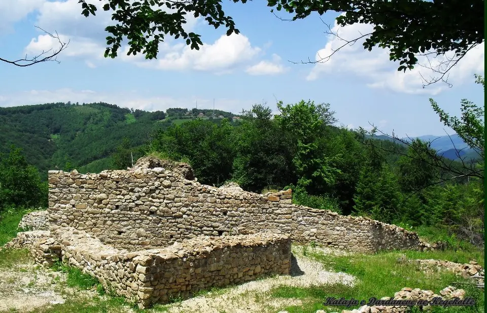 The castle of late antiquity in Keqekollë