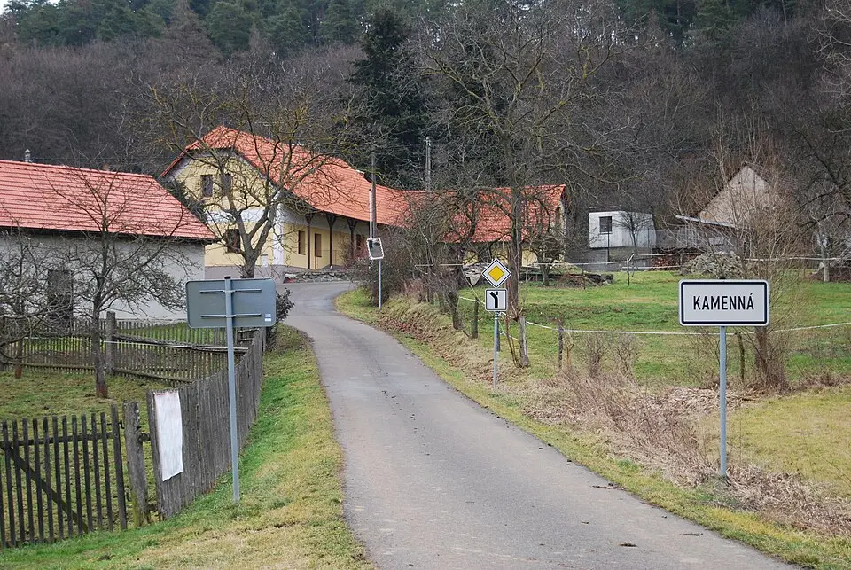 Kamenná