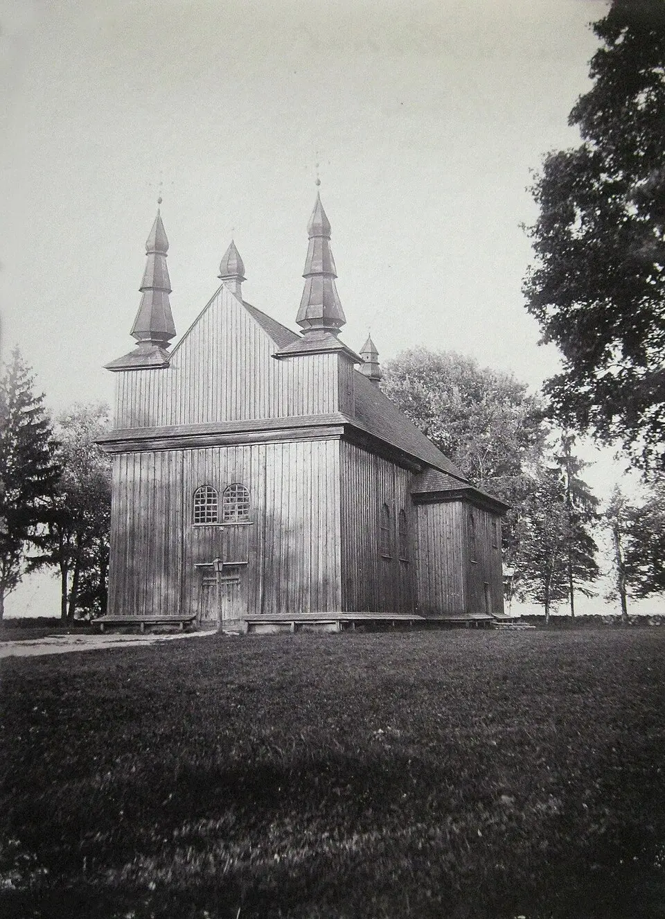 Камень