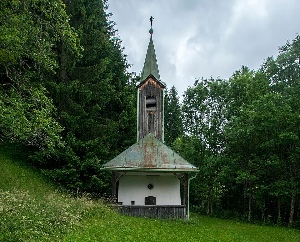 Image: Thomas Ledl · CC BY-SA 4.0 Kapelle Zu den 14 Nothelfern (auch Pauli Bekehrung)