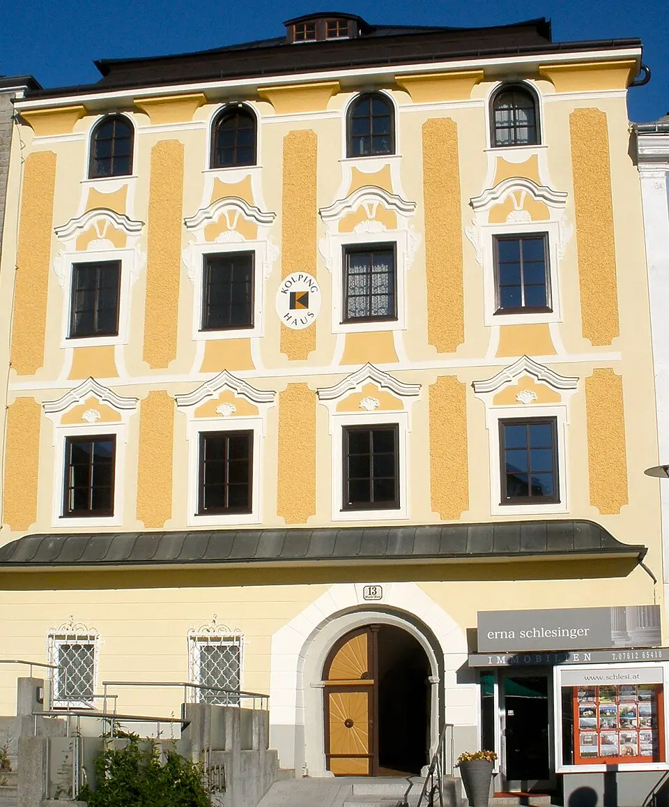 Stiftshof/Gutshof/Lesehof, ehem. sog. Kapuzinerhaus
