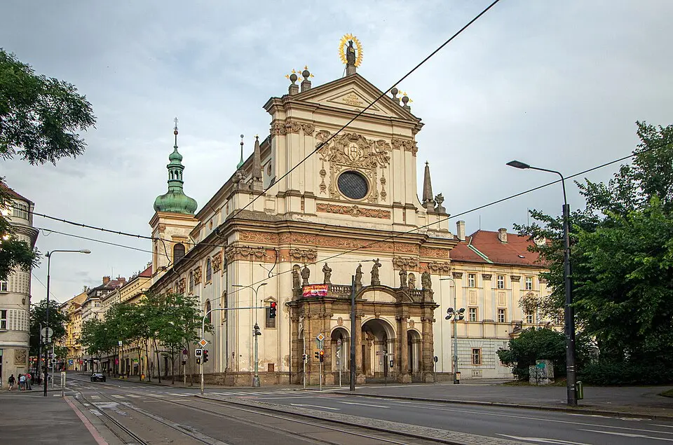 Kostel svatého Ignáce z Loyoly v Praze