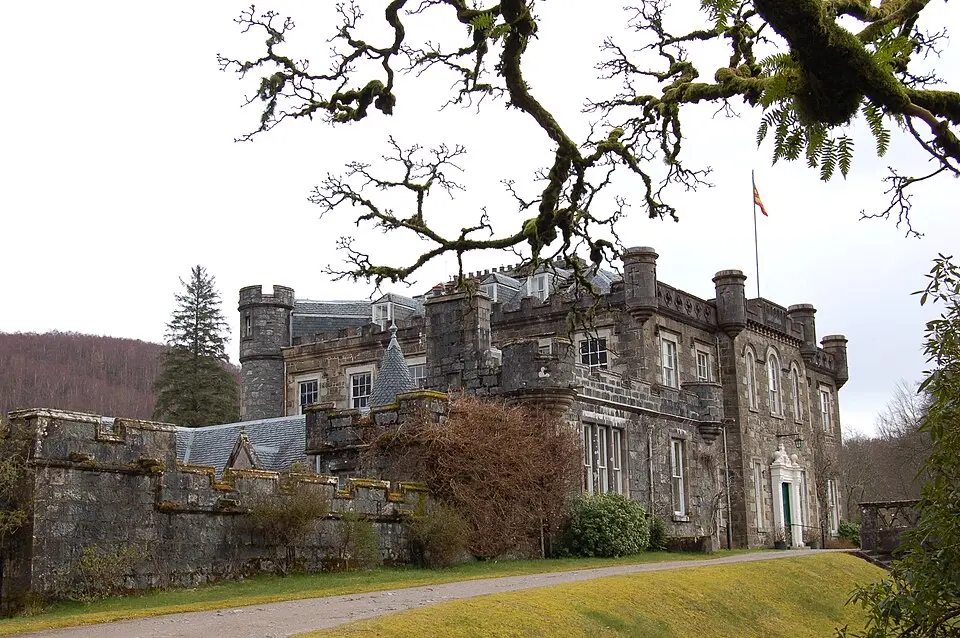 Achnacarry Castle