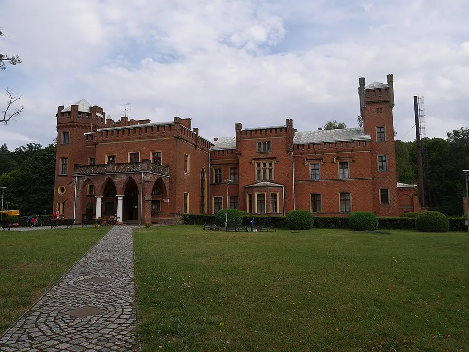 Pałac w Karnitach
